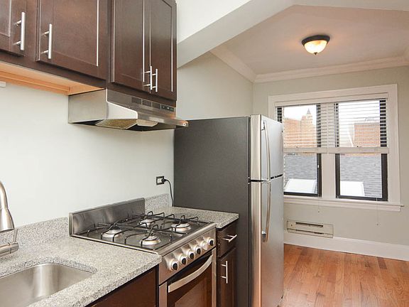 5th image of 4737 N Hermitage Ave APT 403