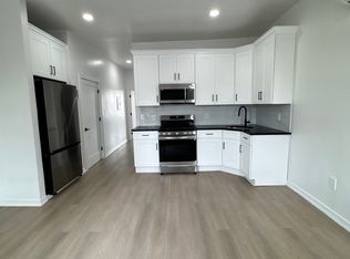 35 Bowers St FLOOR 3, Jersey City, NJ 07307