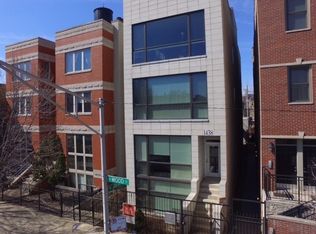 1438 N Wood St #3, Chicago, IL 60622