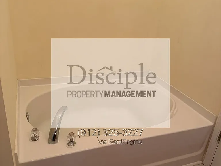 169 Regency Cir — Photo 24