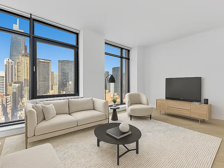 49 E 34th St #21B — Photo 3