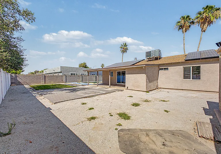 13608 N 41st Pl — Photo 24