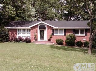 100 Sumner Shore Dr, Portland, TN 37148