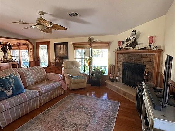 2nd image of 28265 NE 65th Ter