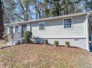 832 Bolton Rd NW, Atlanta, GA 30331