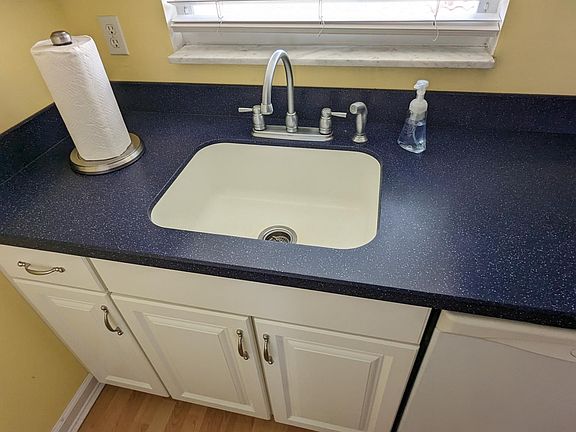 5th image of 311 Garvin St Unit 405D