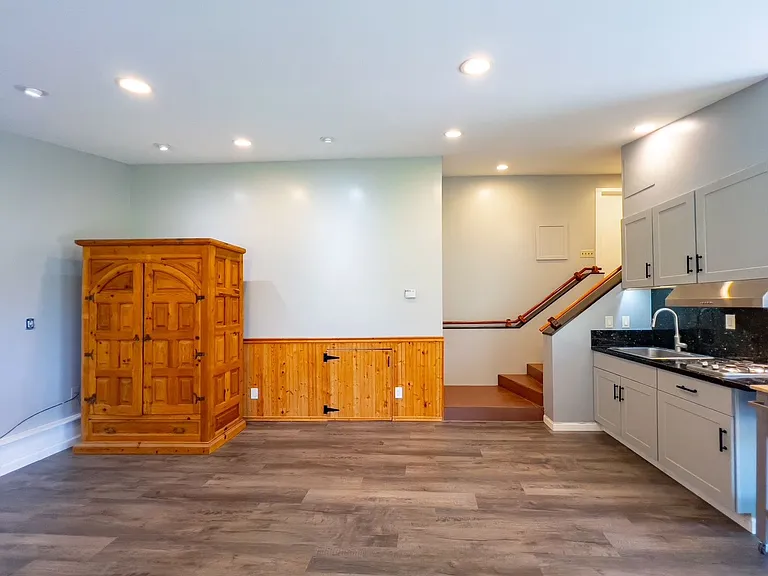 1602 McKinley Rd — Photo 6