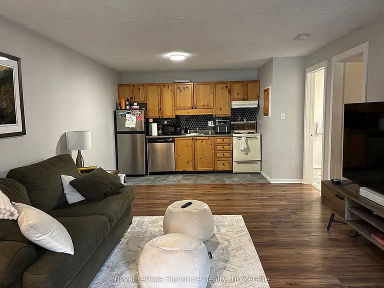 11 Dawson Dr #717 — Photo 4