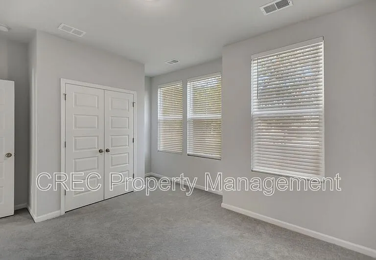 1465 Central Ave — Photo 11