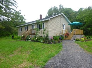 19 Riggs Rd, Casco, ME 04015