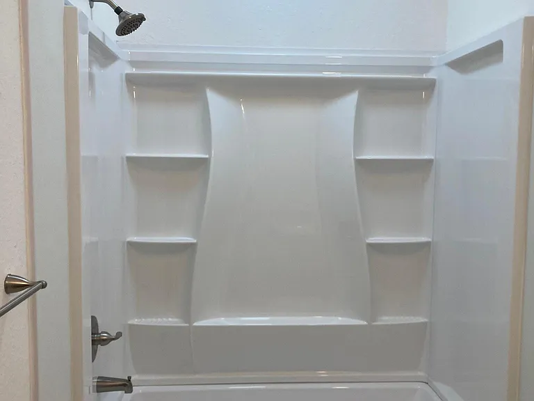 18001 Richmond Place Dr #811 — Photo 4