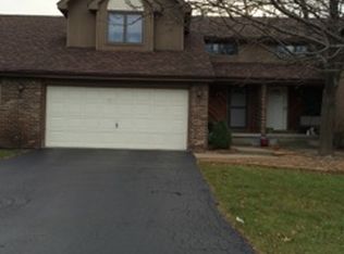 423 Robin Rd, Buffalo, NY 14228