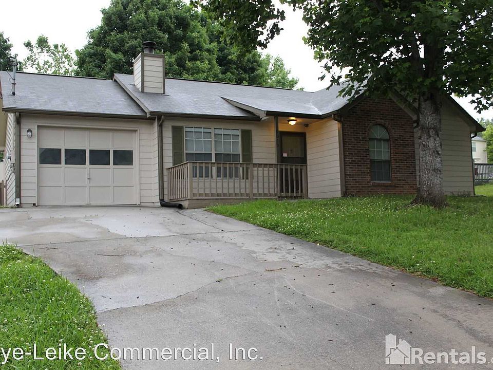 1st image of 6013 Autumn Oaks Ln