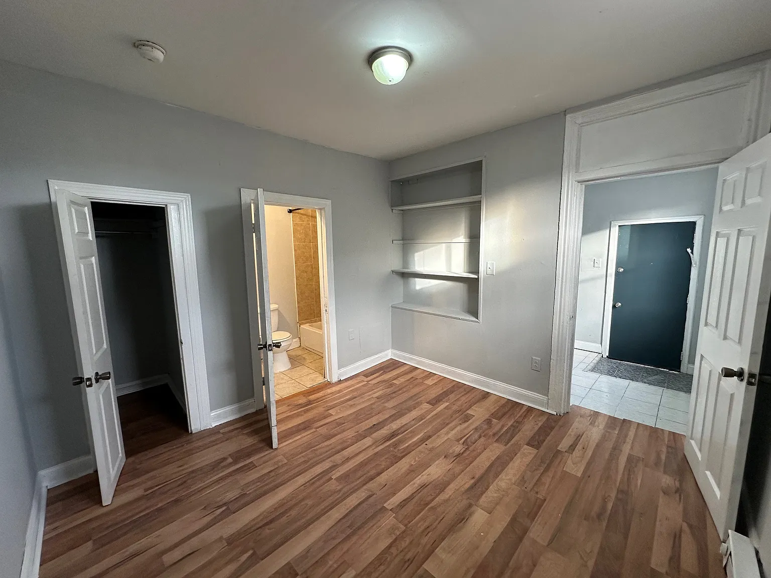 Studio, 530 sqft, $795 — Photo 3