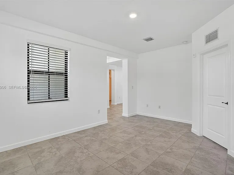 2371 SE 1st Ct — Photo 7