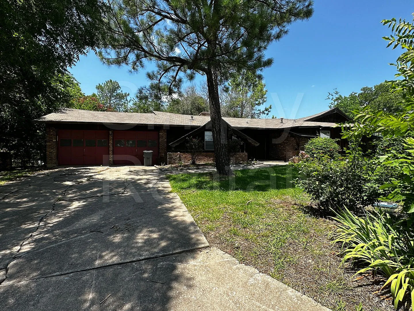214 Brookhaven - Commerce — Photo 1