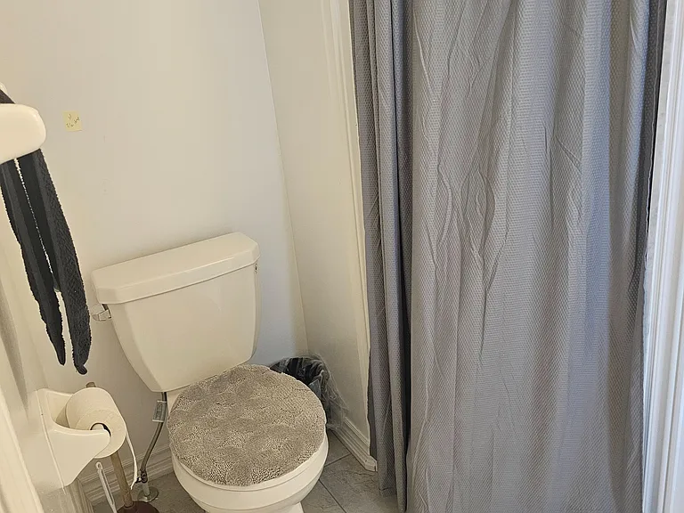 14 Doc Lougheed Ave — Photo 5