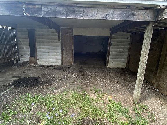 5th image of 8335 Juddville Rd