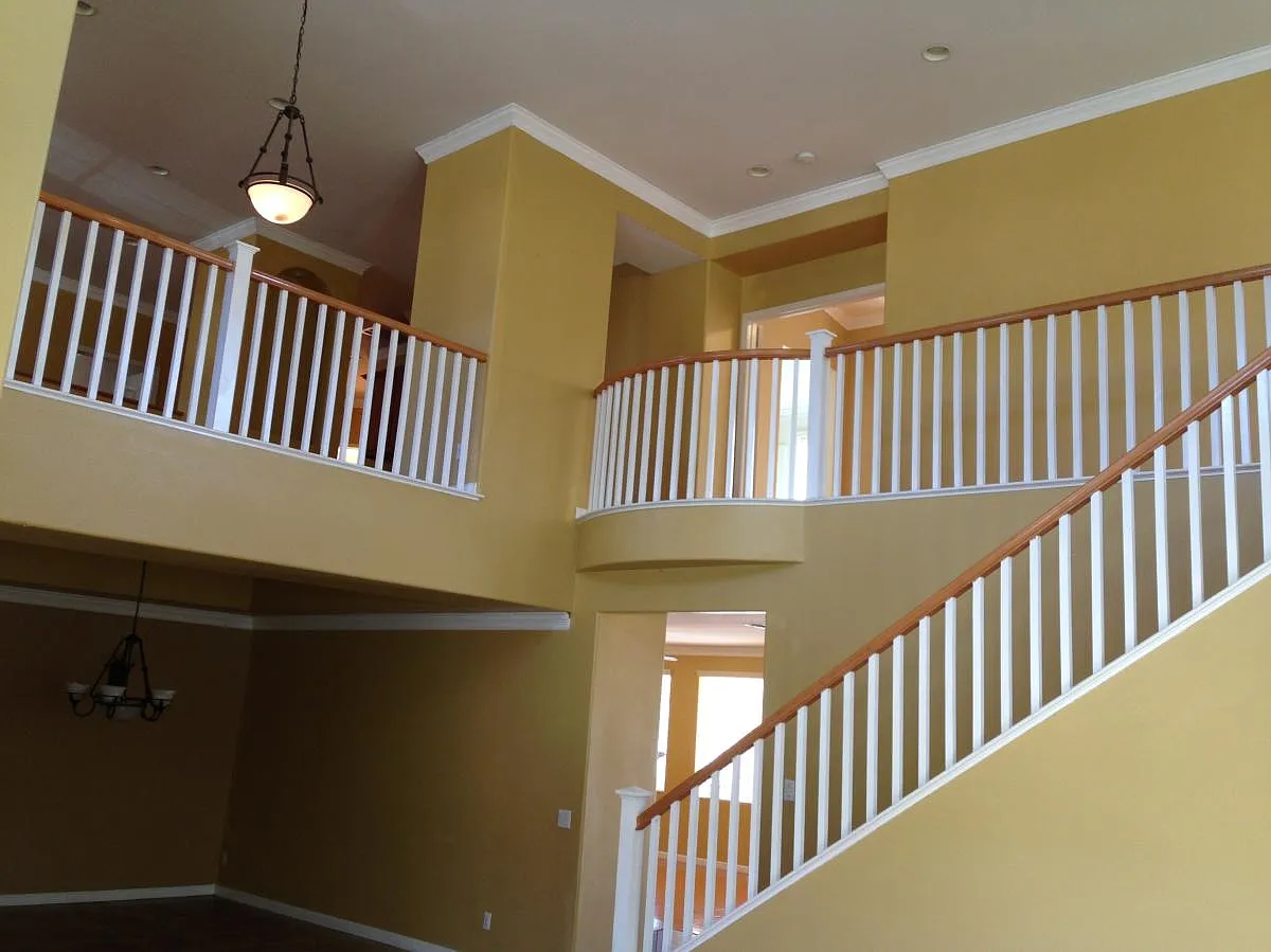6 bed, 3.5 bath, 4000 sqft, $4,800 — Photo 3