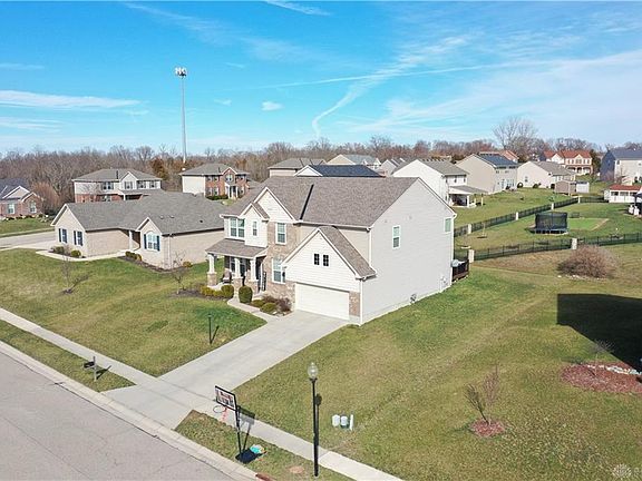 3rd image of 1448 Eagle Mountain Dr