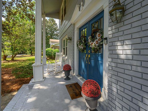 5th image of 3337 Shallowford Rd