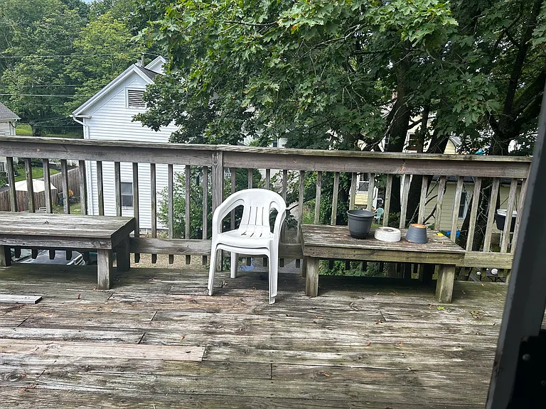 1/2 Lebanon Ave — Photo 17