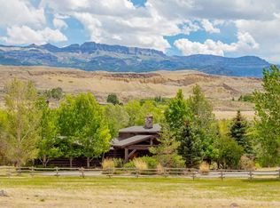 22 Castle Rock Rd, Cody, WY 82414