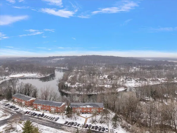 2028 N Old Us 31 APT 11, Niles, MI 49120