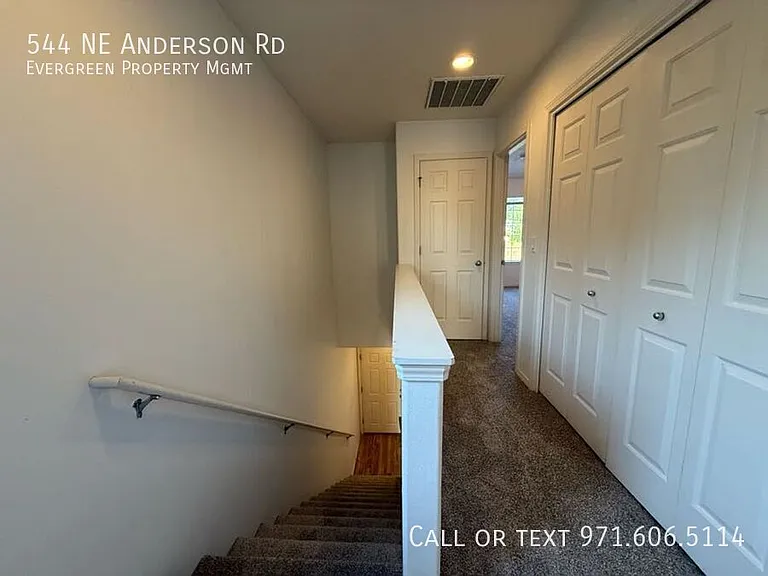 544 NE Anderson Rd — Photo 13