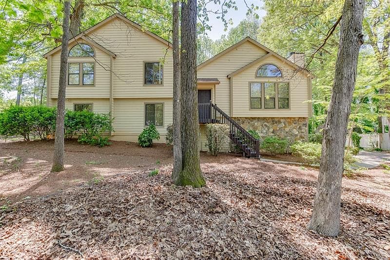 1st image of 3833 Woodrose Ct