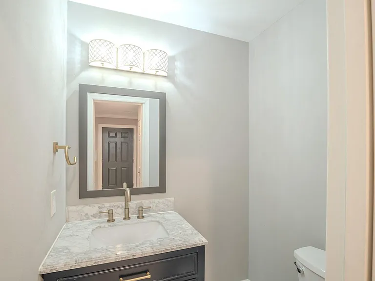 12138 Captiva Ct — Photo 8