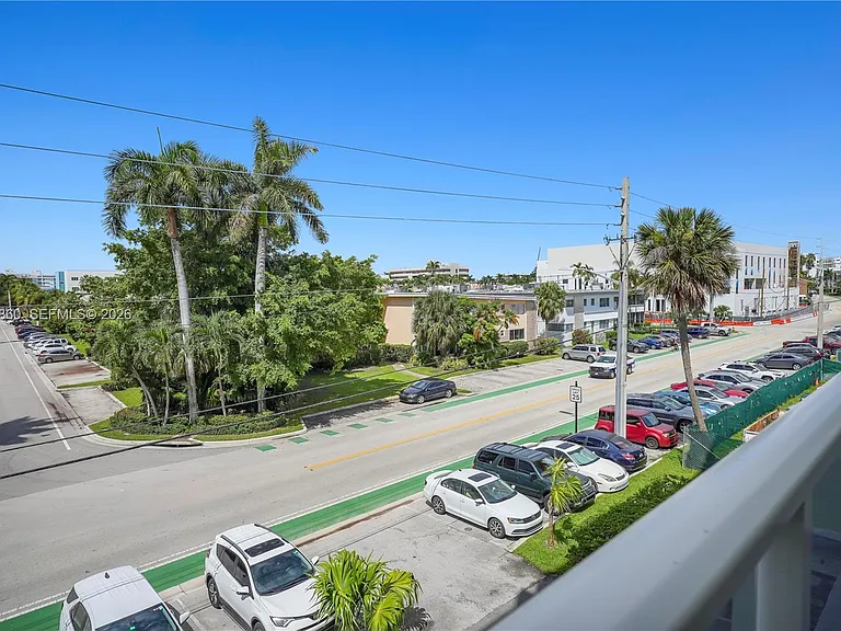 9381 E Bay Harbor Dr #301N — Photo 34