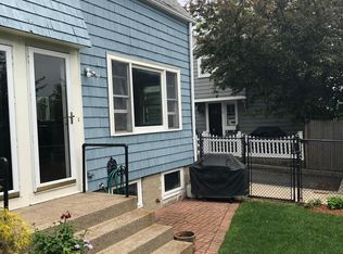 6 Bunker Hill Ct, Charlestown, MA 02129
