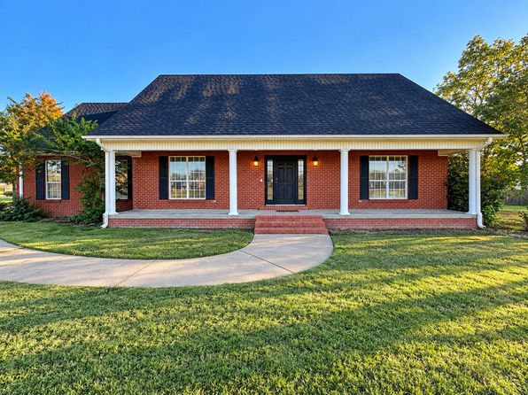 29 Horseshoe Dr
