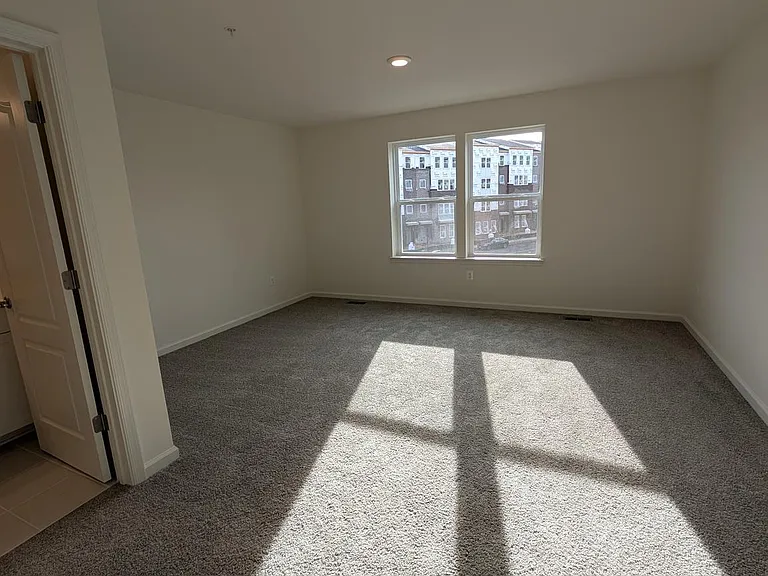 9926 Sir Barton Way #A — Photo 11