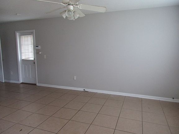 2nd image of 104 Bull St