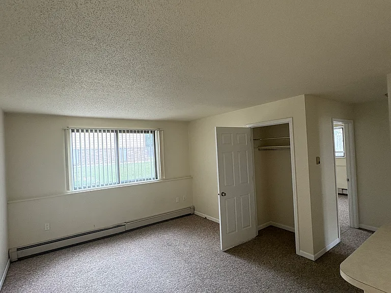 812 E Bennett Ave #C — Photo 2
