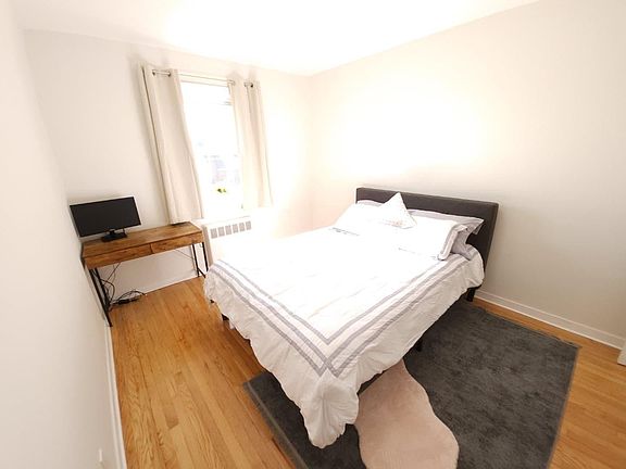 2nd image of 813 Calhoun Ave Floor 2