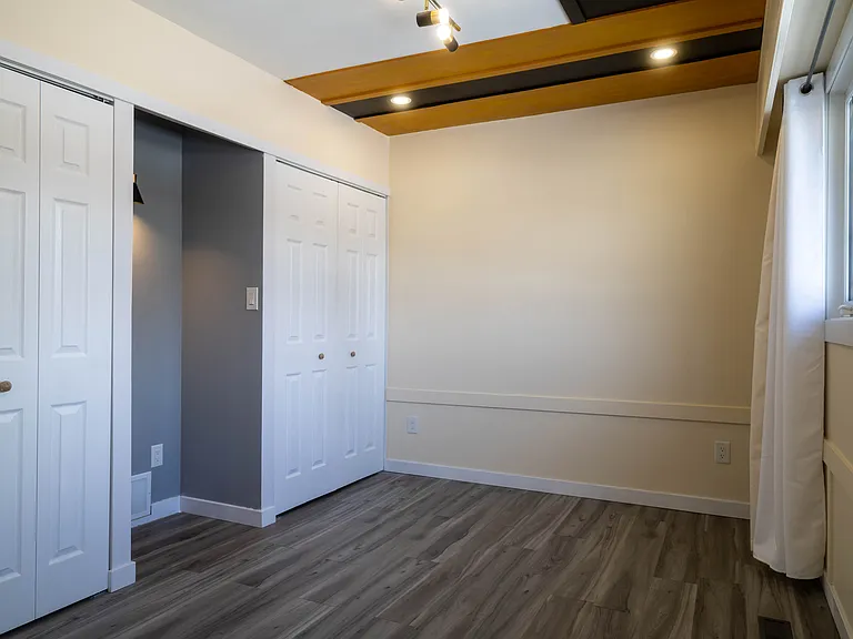 223 Rita St — Photo 14