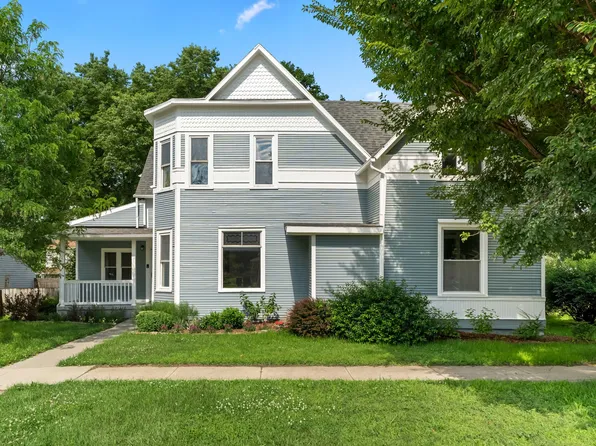 208 Main St, Maxwell, IA 50161