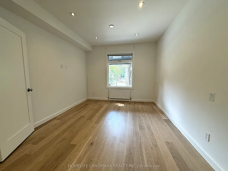 80 Rockwell Ave #1 — Photo 6