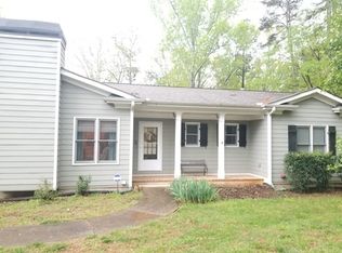 522 Allison Ln, Ball Ground, GA 30107
