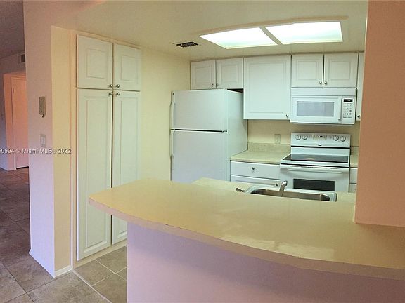 2nd image of 3204 Coral Lake Dr #3204