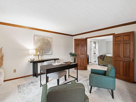 4th image of 8173 Highplains Ct