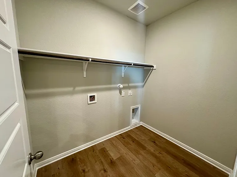 761 Staglin St #A — Photo 14