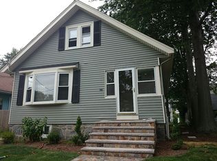 98 Keith St, West Roxbury, MA 02132