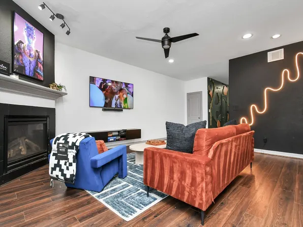 2905 Baer St #Id1047953p, Houston, TX 77020