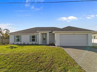 1010 NW 8th Pl, Cape Coral, FL 33993
