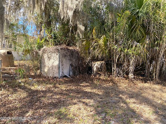 5th image of 127 RIVERSIDE Trail