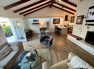 1301 N Meadows Ave, Manhattan Beach, CA 90266